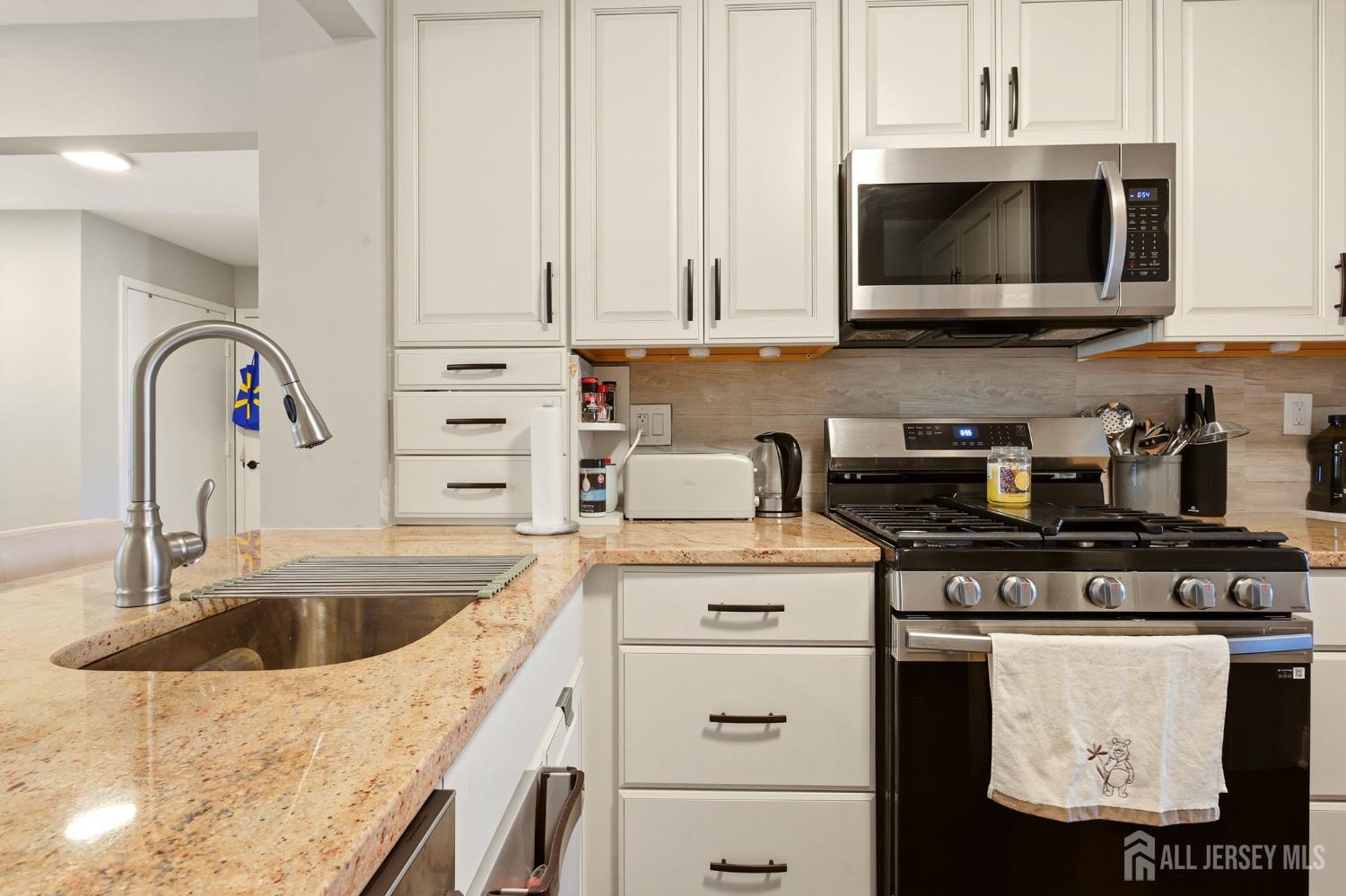 11 Vreeland Court, Sayreville, NJ, 08872 image 8