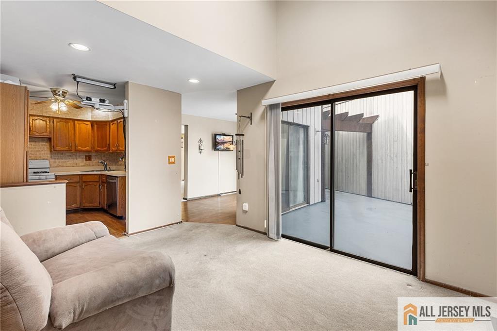 84 Diamond Lane, Old Bridge, NJ, 08857 image 16