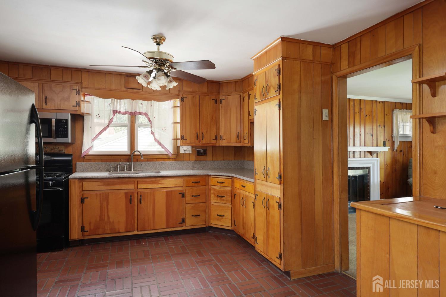 414 S Madison Avenue, Dunellen, NJ, 08812 image 11