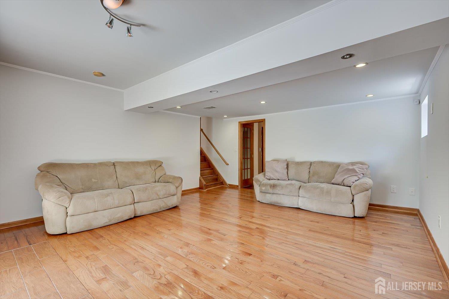 221 N Hill Road, Colonia, NJ, 07067 image 23