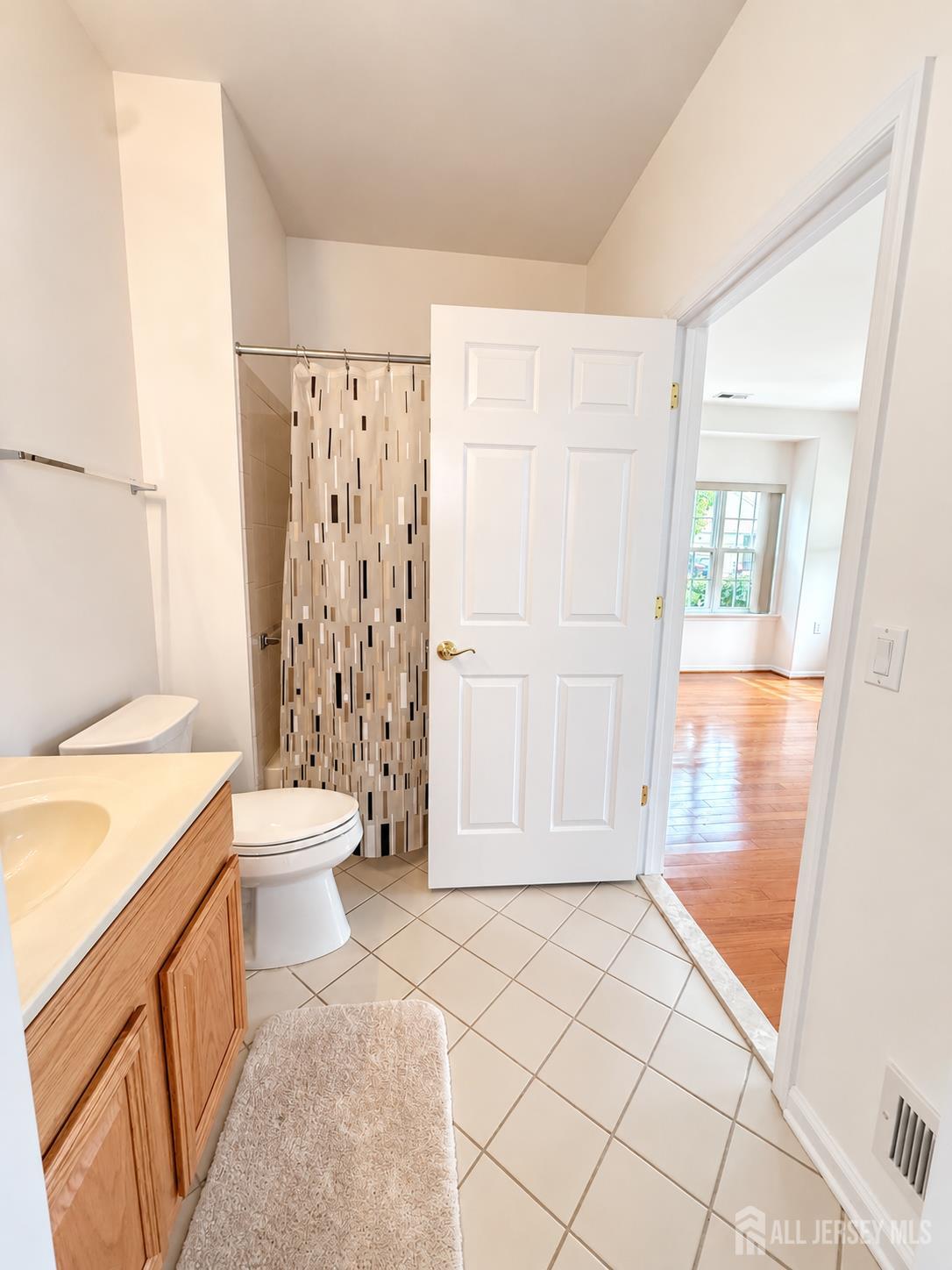 274 Valencia Drive, Monroe, NJ, 08831 image 13
