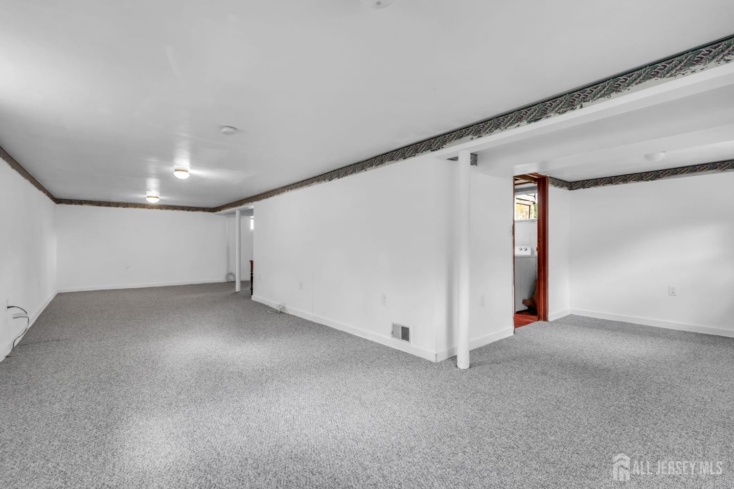 341 Middle Road, Hazlet, NJ, 07730 image 25