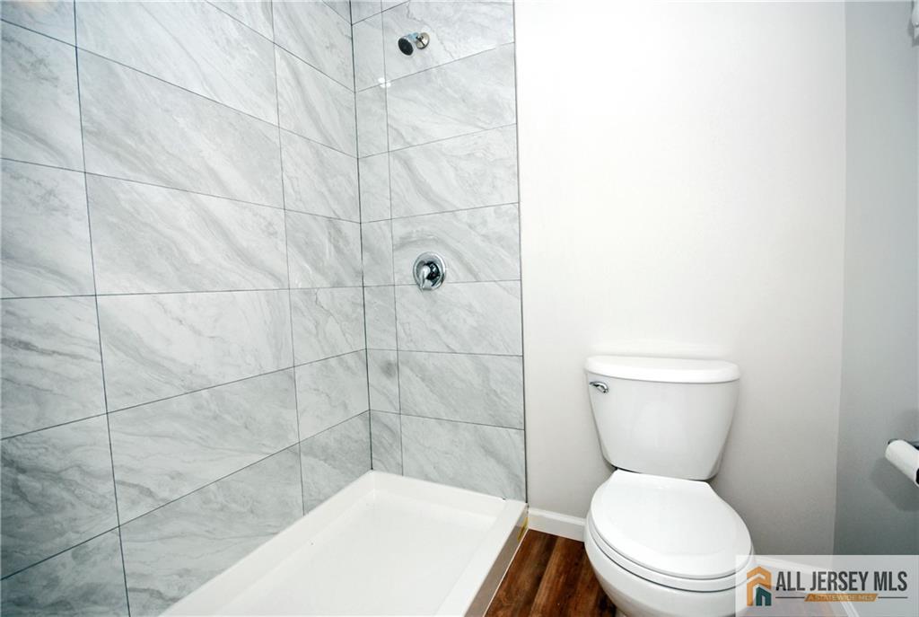 187 Newport Road A, Monroe, NJ, 08831 image 23