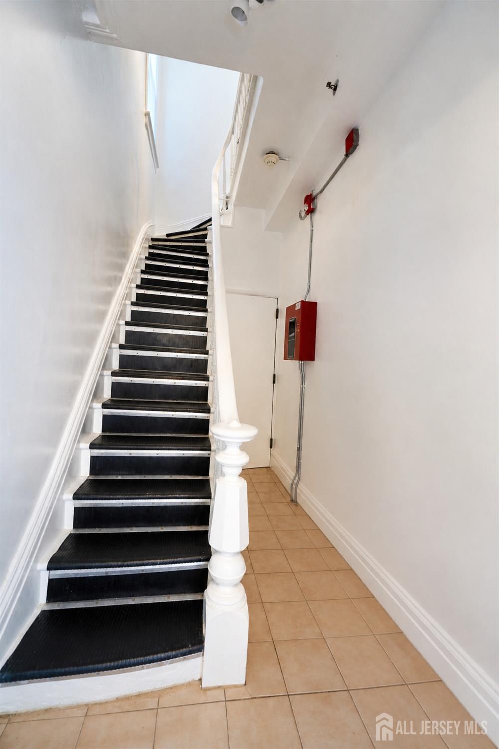 725 17th Street, Union City, NJ, 07087