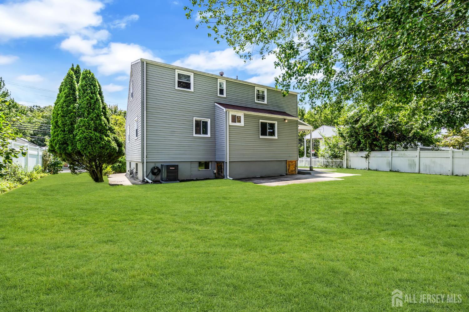 341 Middle Road, Hazlet, NJ, 07730 image 29