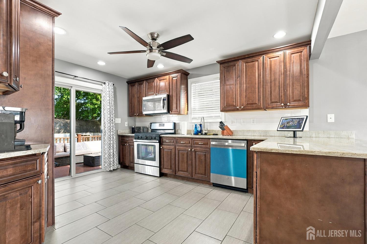 129 S 20th Avenue, Manville, NJ, 08835 image 8