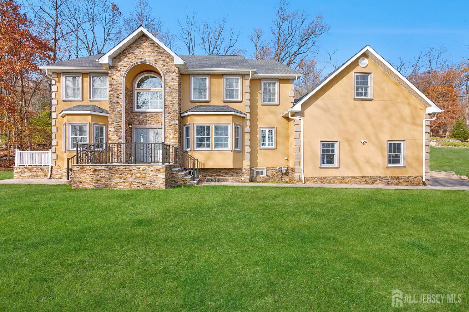 1121 N Washington Avenue 23, Green Brook, NJ, 08812