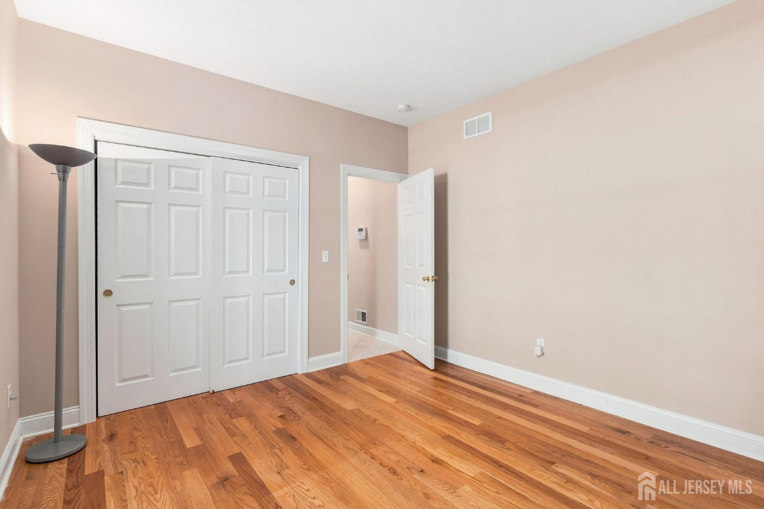101 Churchill Avenue, Franklin Twsp, NJ, 08873 image 20