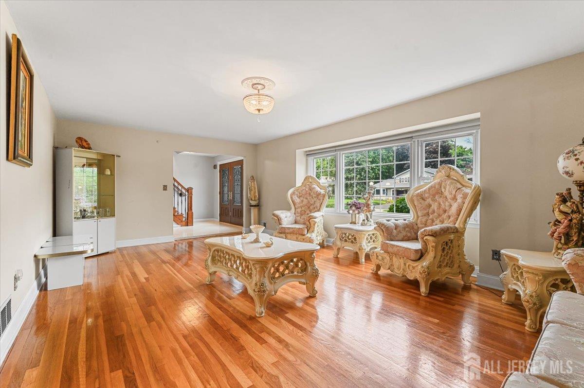 8 dusko Drive, Sayreville, NJ, 08859 image 8