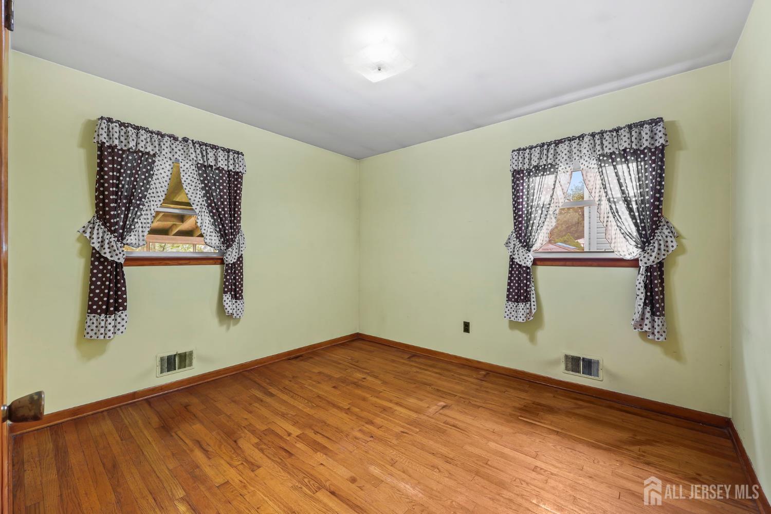 64 Berkley Avenue, Colonia, NJ, 07067 image 9