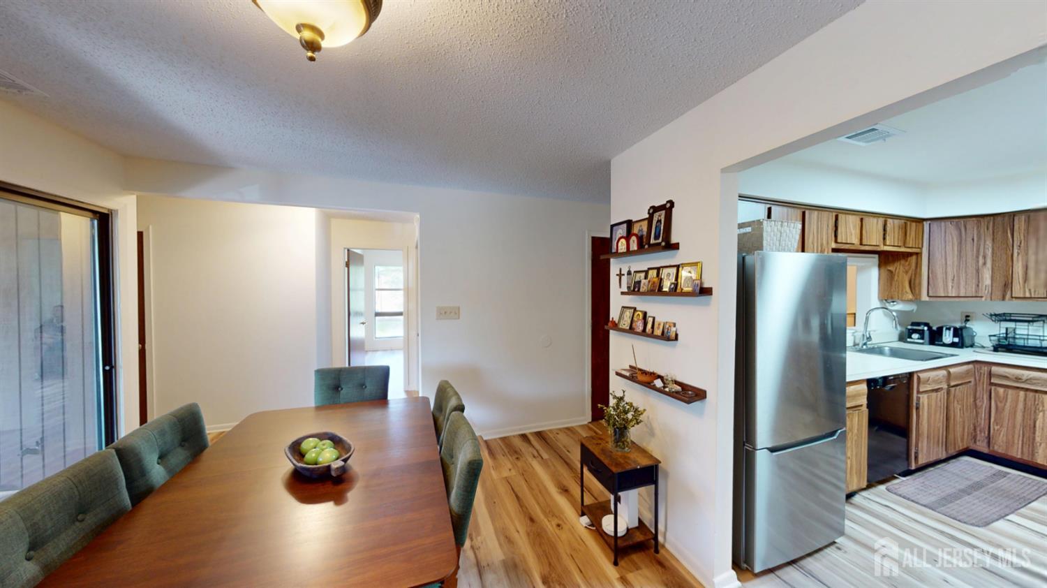 280 Willowbrook Drive, North Brunswick, NJ, 08902 image 21