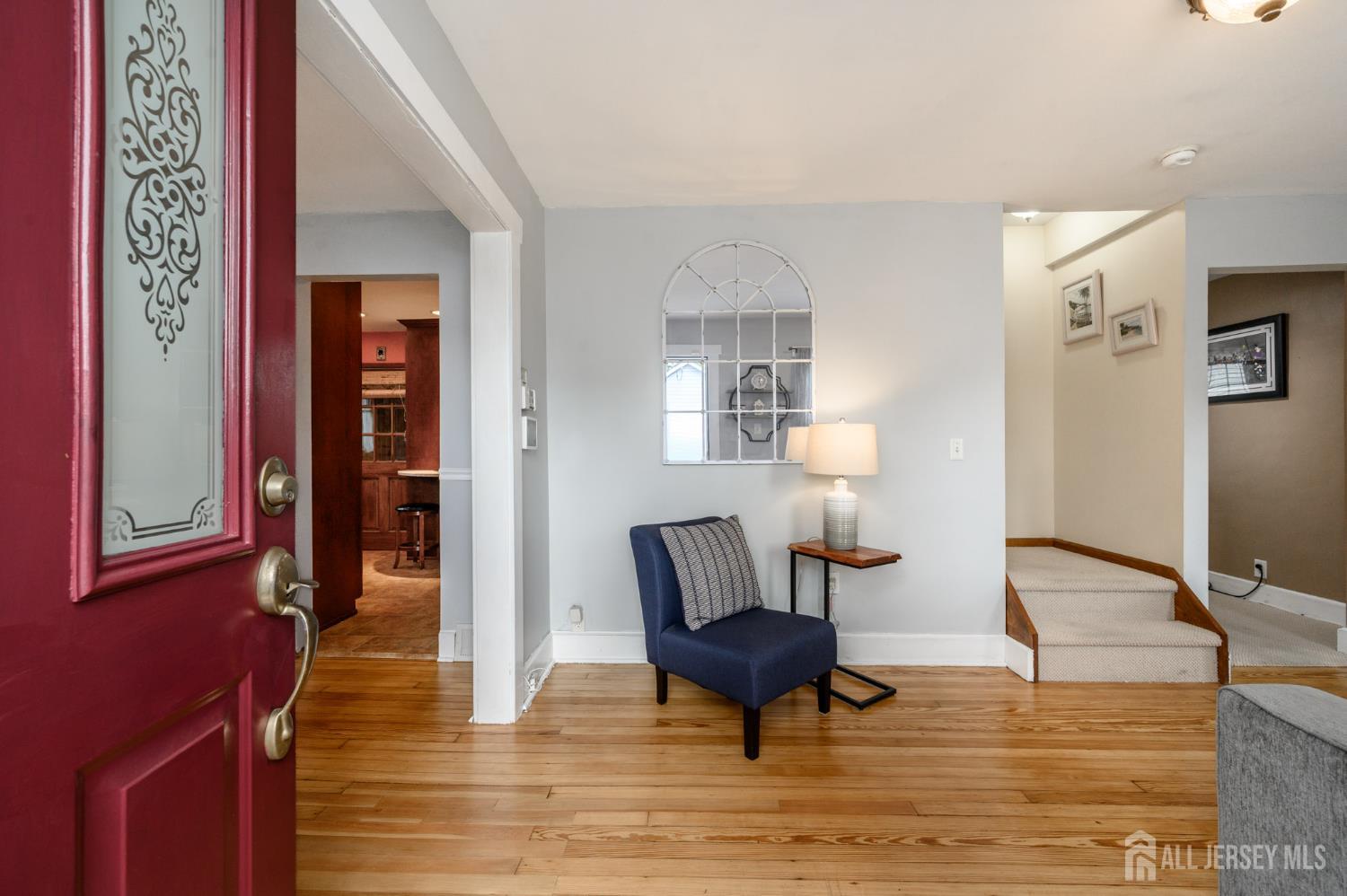 230 Jones Place Image 3