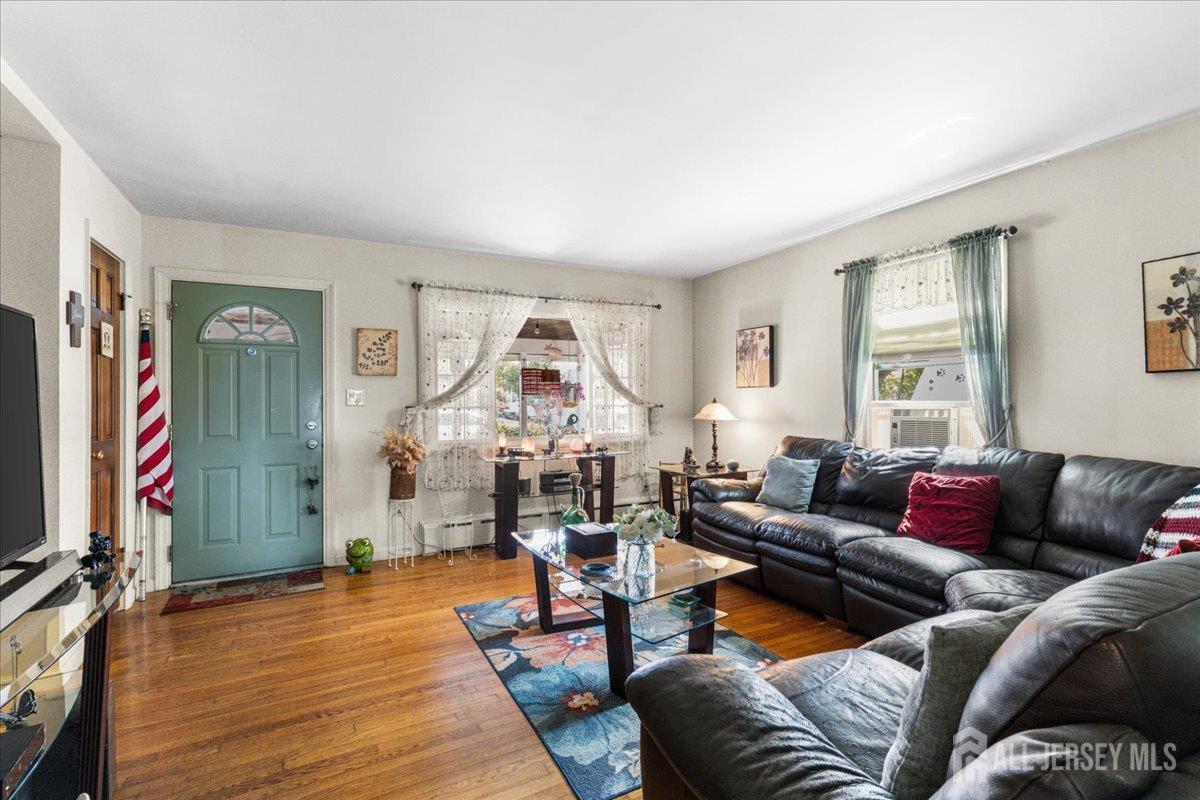 555 Main Street, Sayreville, NJ, 08872 image 9