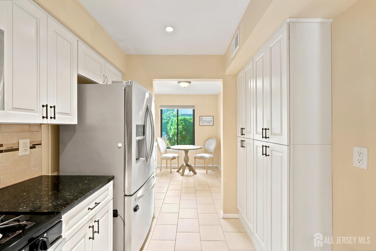 37 Irongate, Metuchen, NJ, 08840 image 15