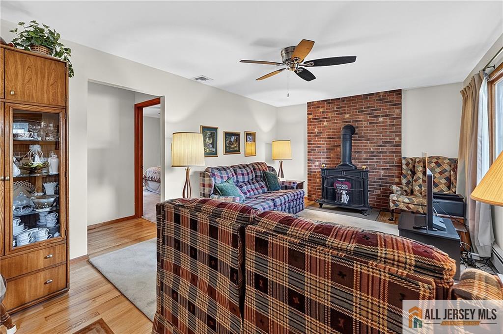 258 Forsgate Drive A Image 4