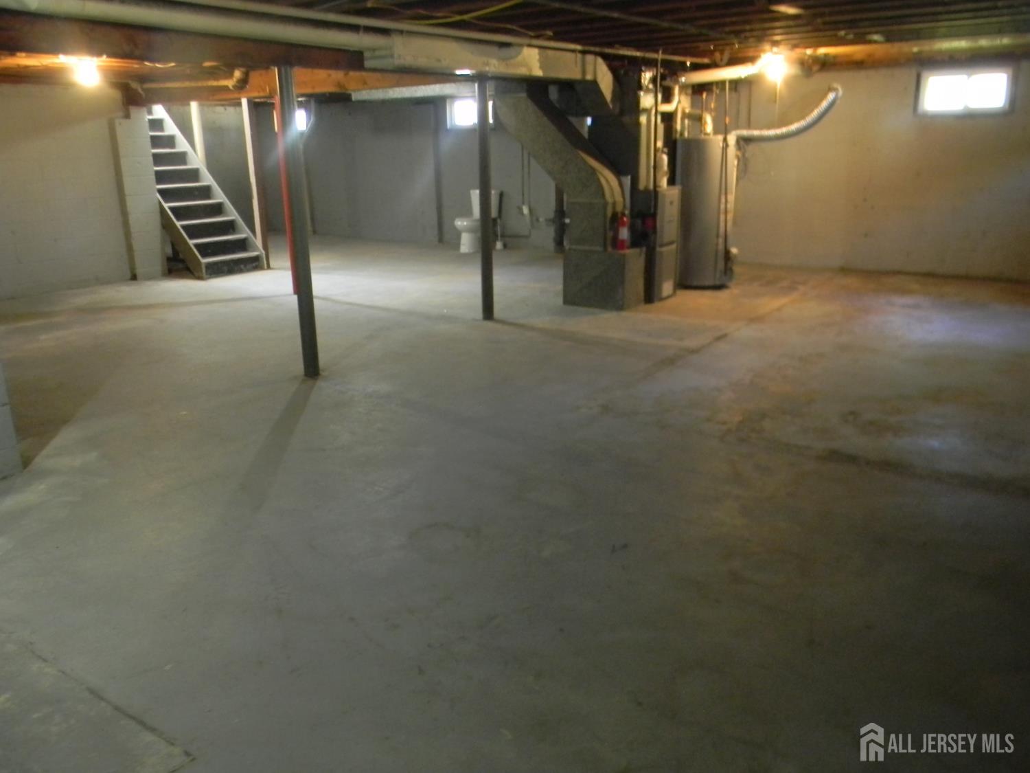27 Violet Terrace, Milltown, NJ, 08850 image 14