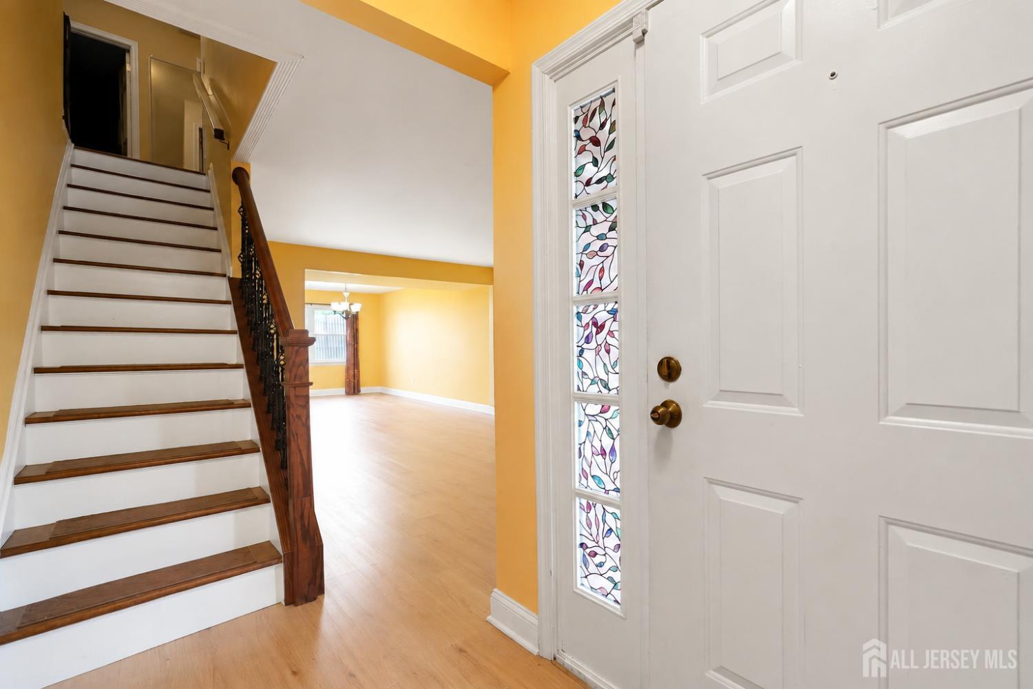 19 Rush Court Image 4