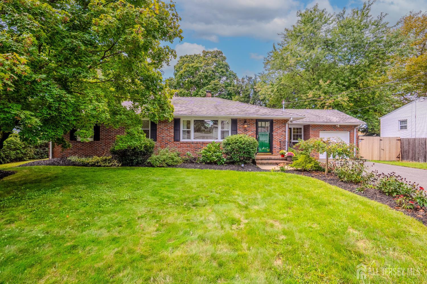 113 Springcrest Drive Image 2