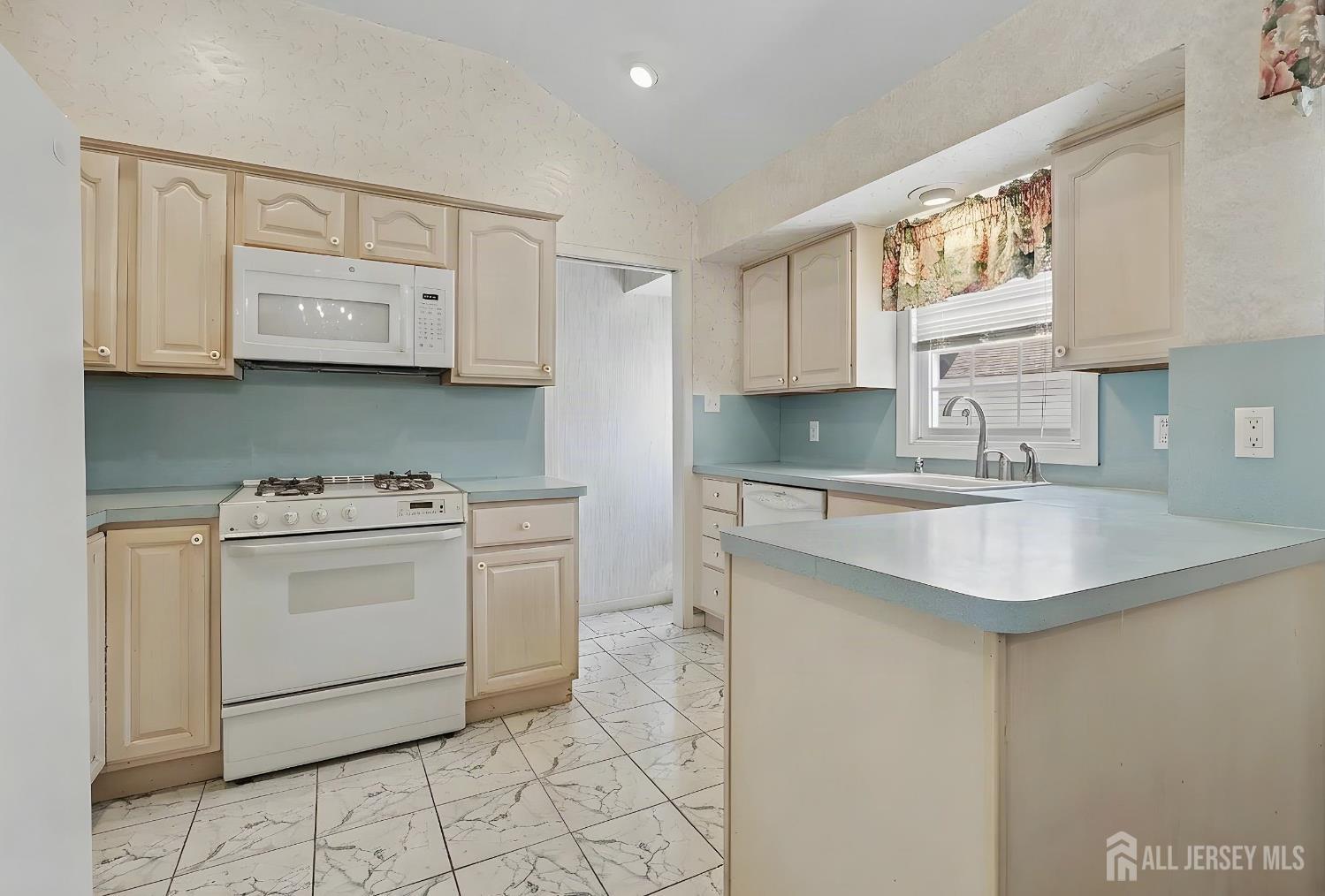 29 Joyce Place, Sayreville, NJ, 08859 image 15