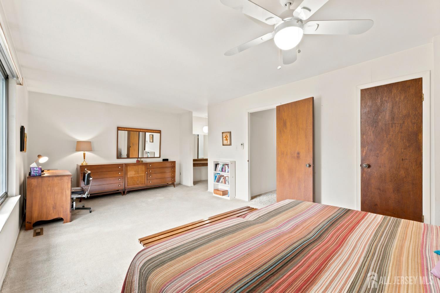 16 Irongate, Metuchen, NJ, 08840 image 25