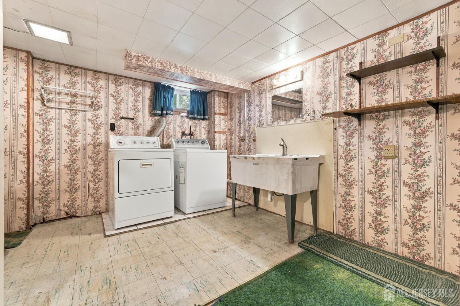 15 Candy Court, Edison, NJ, 08817 image 12