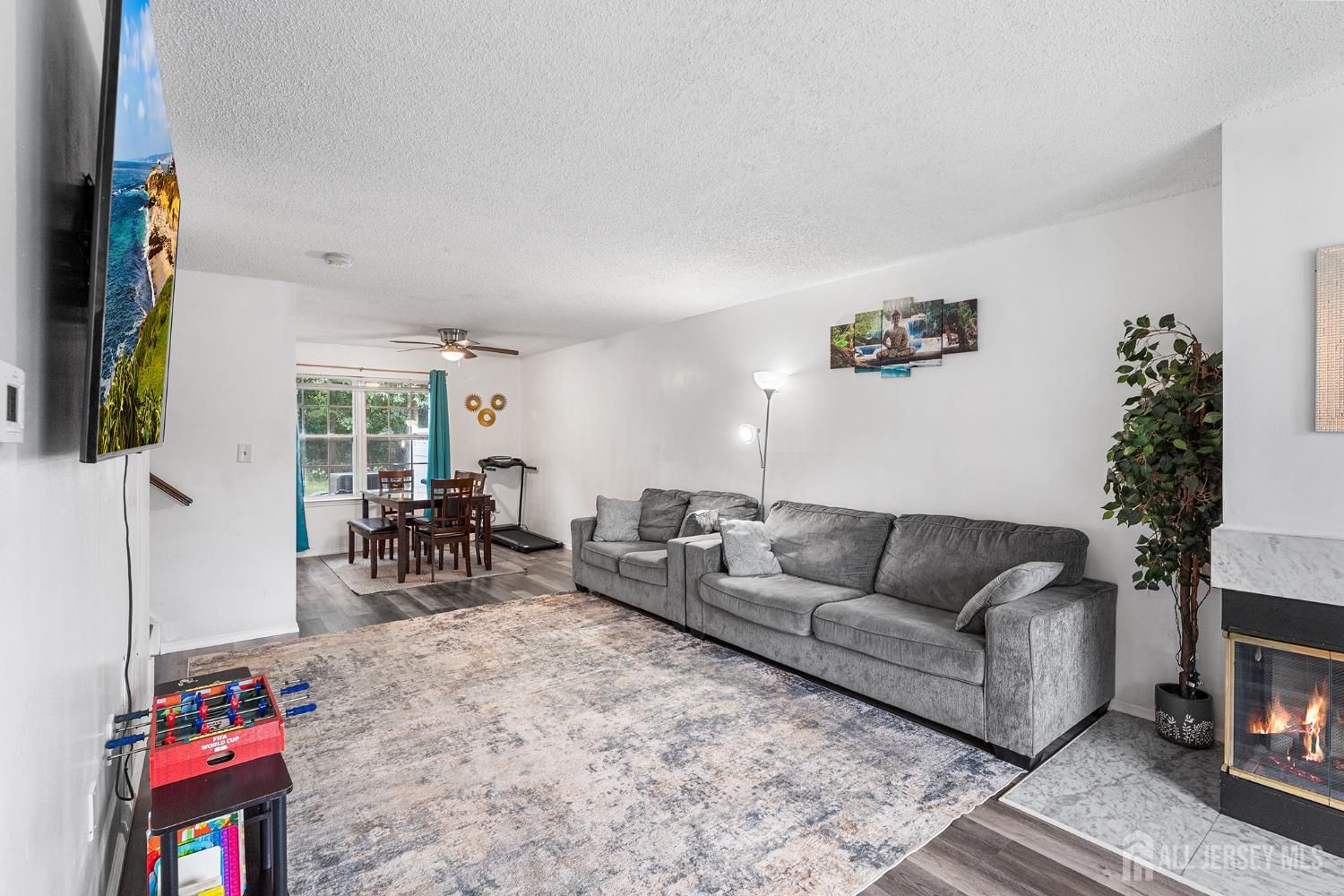 3804 Graham Court Image 4