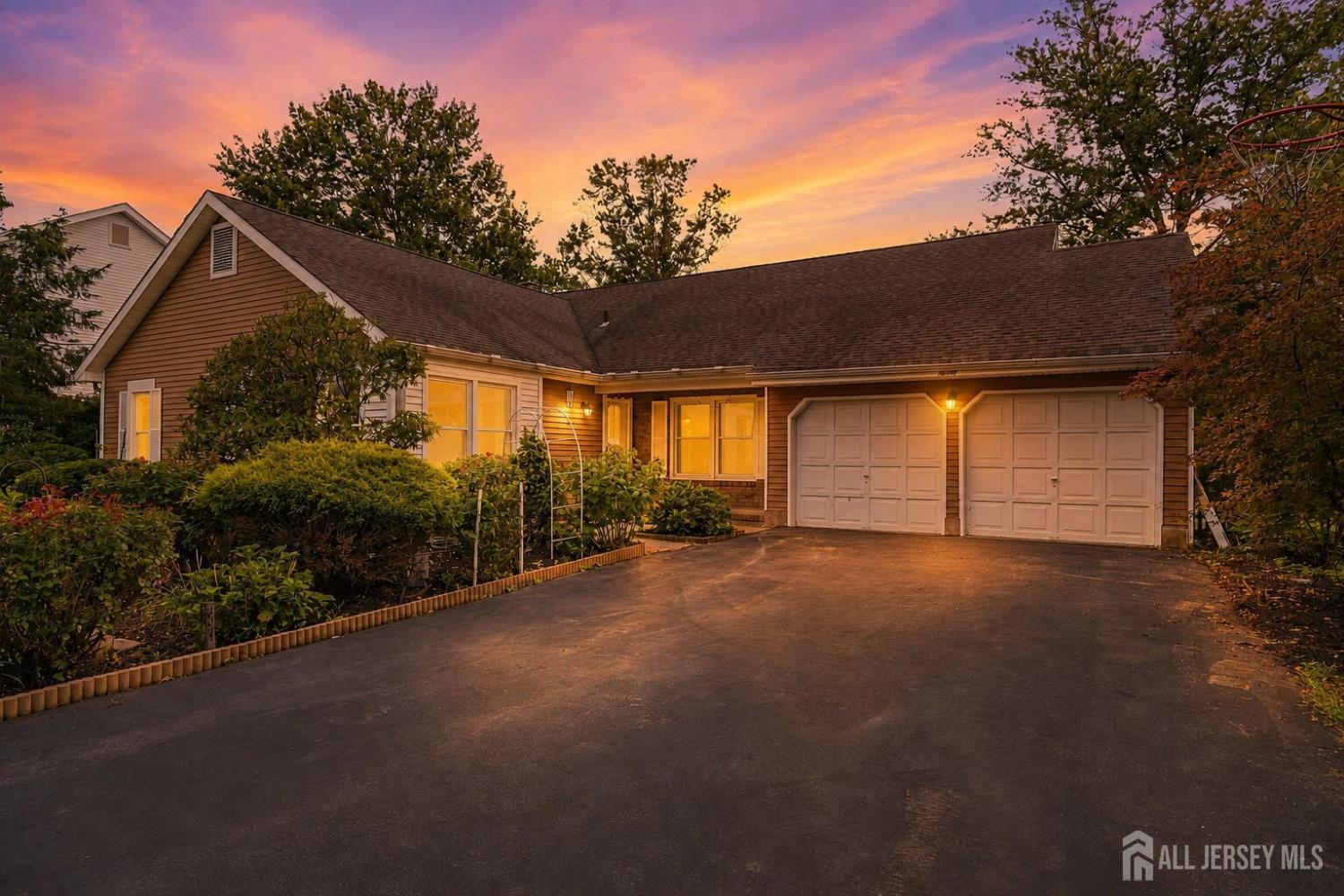 20 Franklin Drive, Plainsboro, NJ, 08536