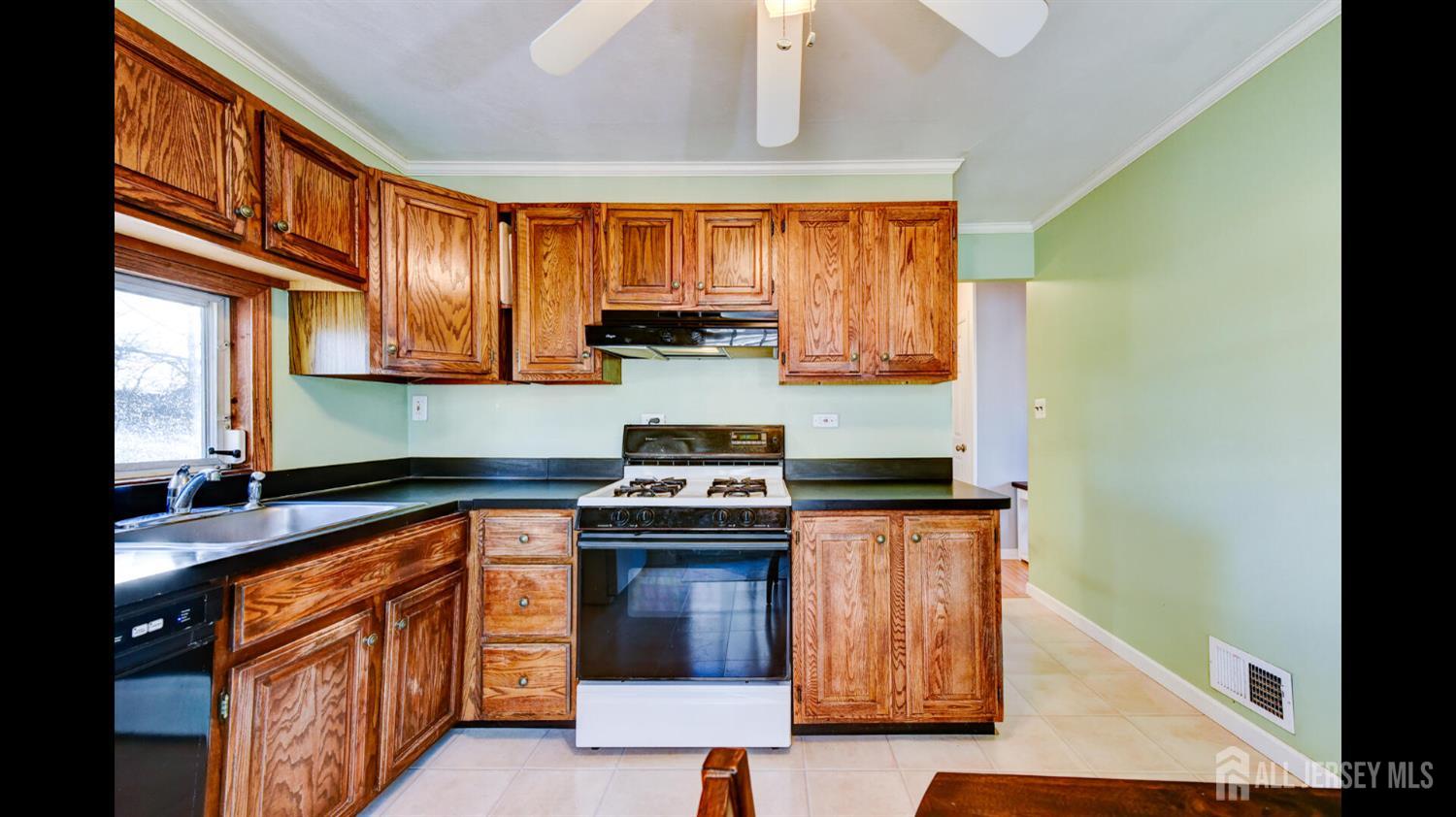 112 Madison Drive, South Plainfield, NJ, 07080 image 12