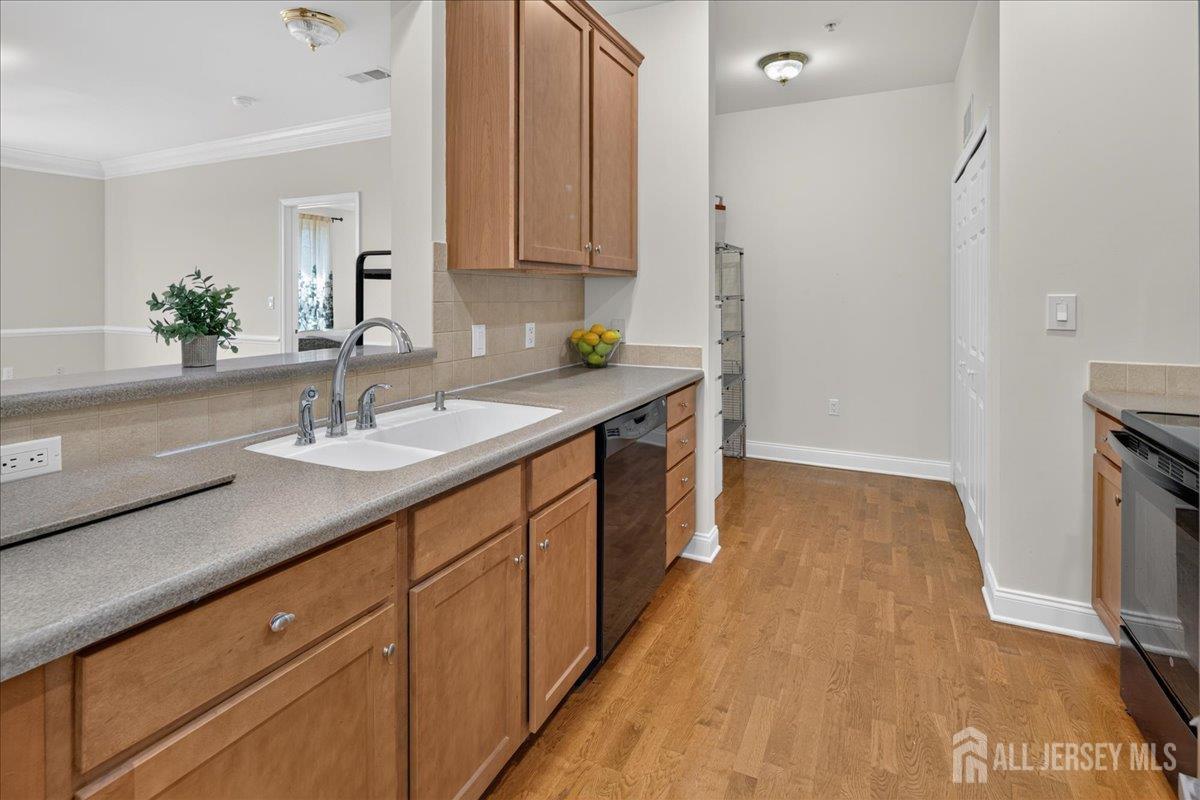 100 Middlesex Boulevard 313 Image 5