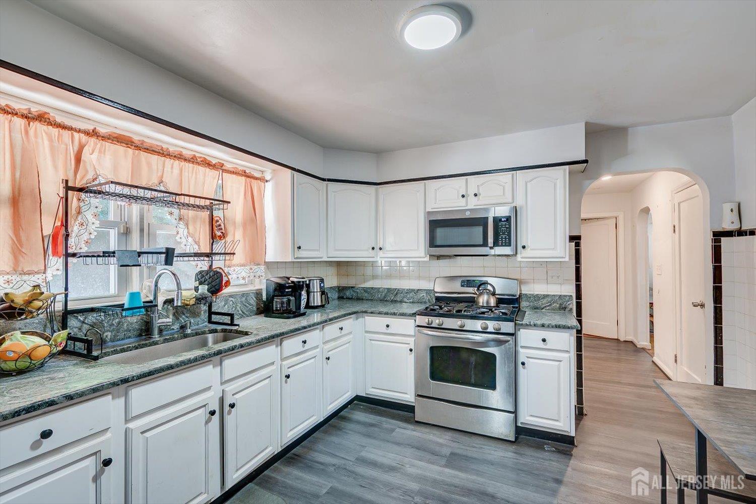 18 Union Place, Irvington, NJ, 07111 image 7