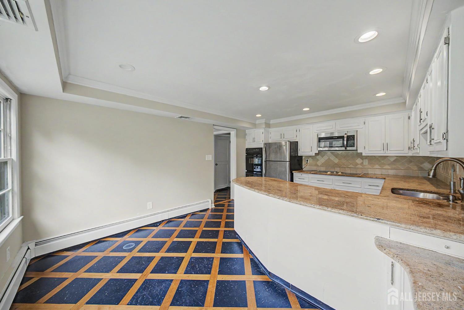 396 New Dover Road, Colonia, NJ, 07067 image 12