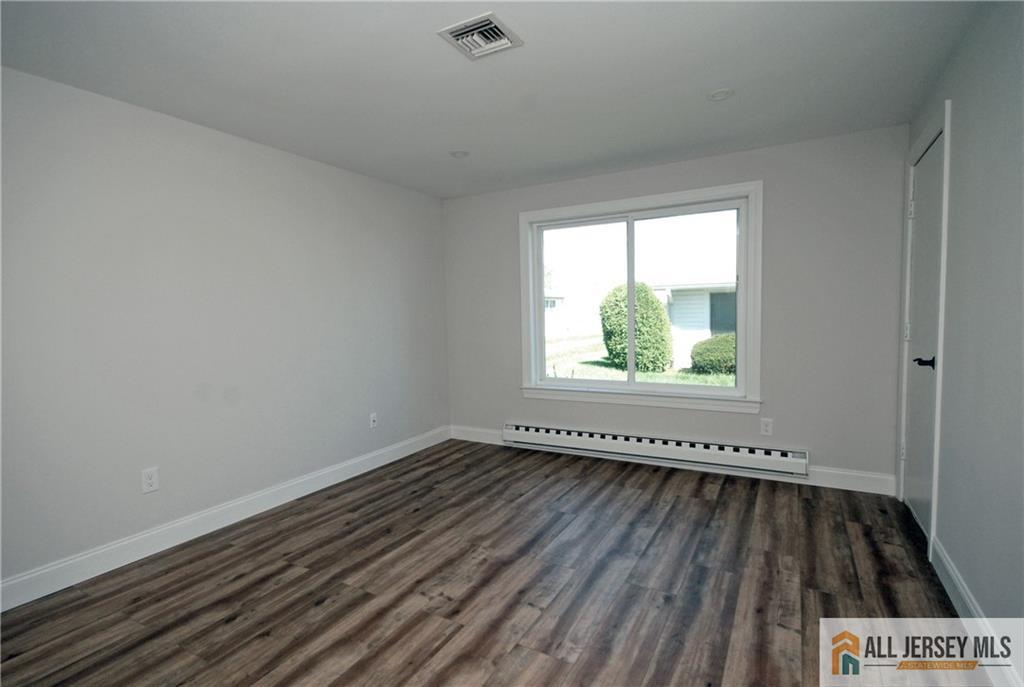 187 Newport Road A, Monroe, NJ, 08831 image 32