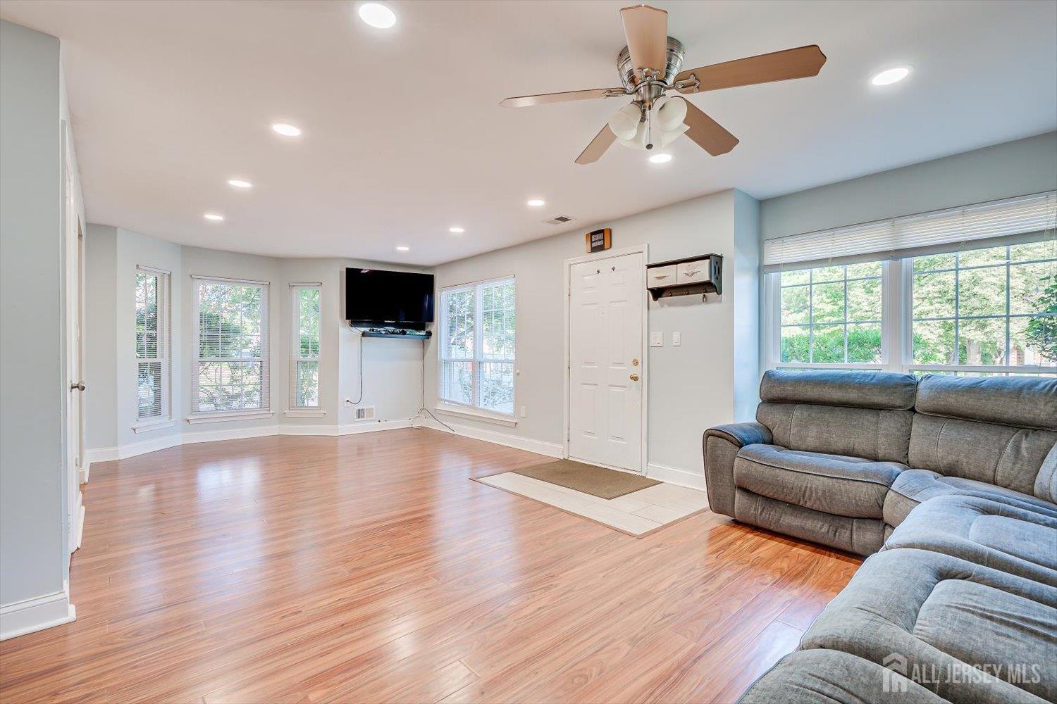 73 Goodwin Drive Image 3