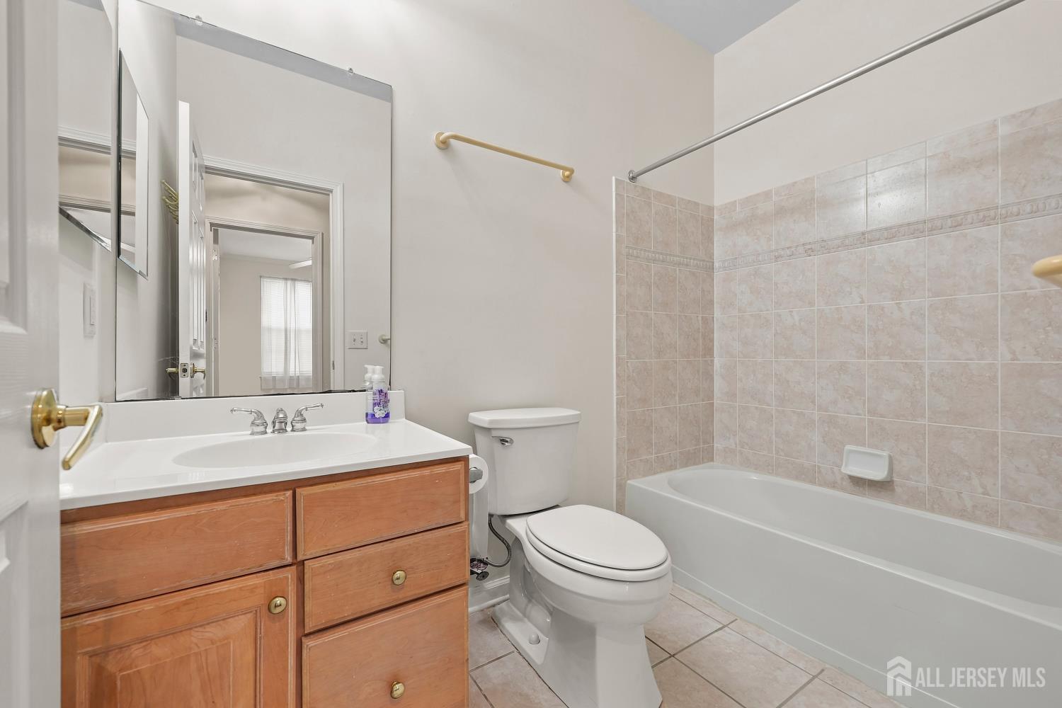 99 Minuteman Circle, Upper Freehold, NJ, 08501 image 33