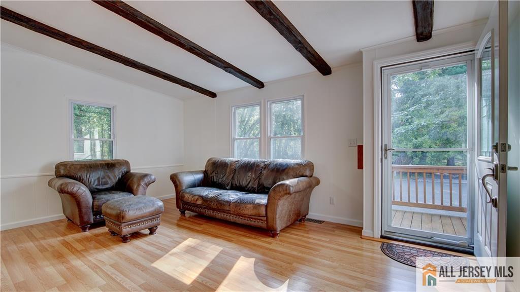 303 Woods End Court, Spotswood, NJ, 08884 image 7
