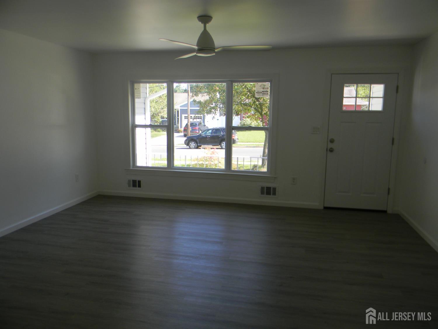 27 Violet Terrace Image 2