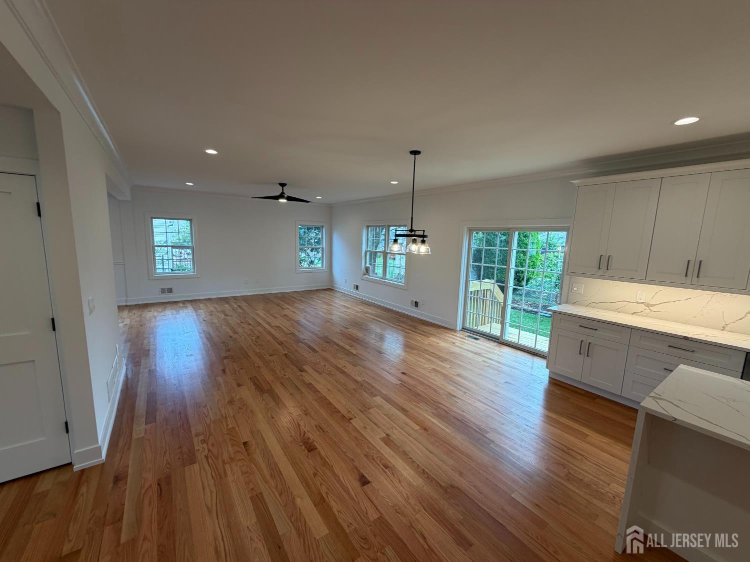 61 Vera Street, Piscataway, NJ, 08854 image 14
