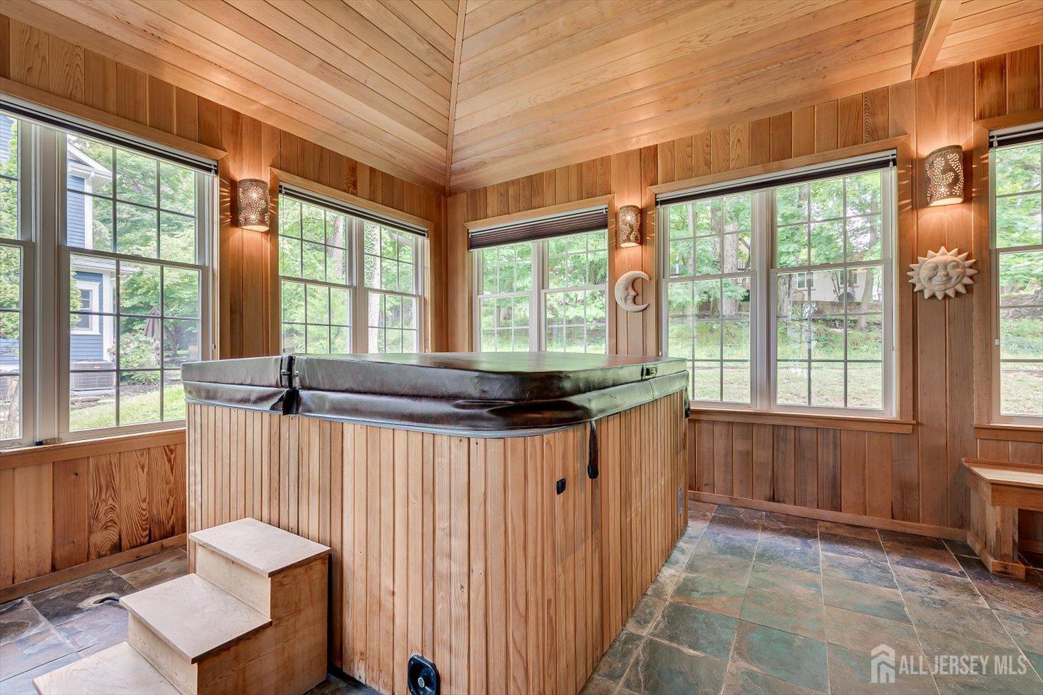 4 Edgewood Road, Edison, NJ, 08820 image 30