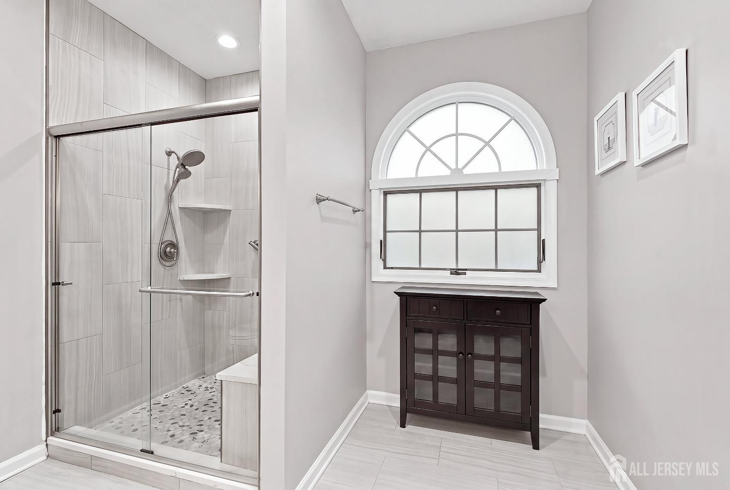 28 Sherwood Drive, Monroe, NJ, 08831 image 16