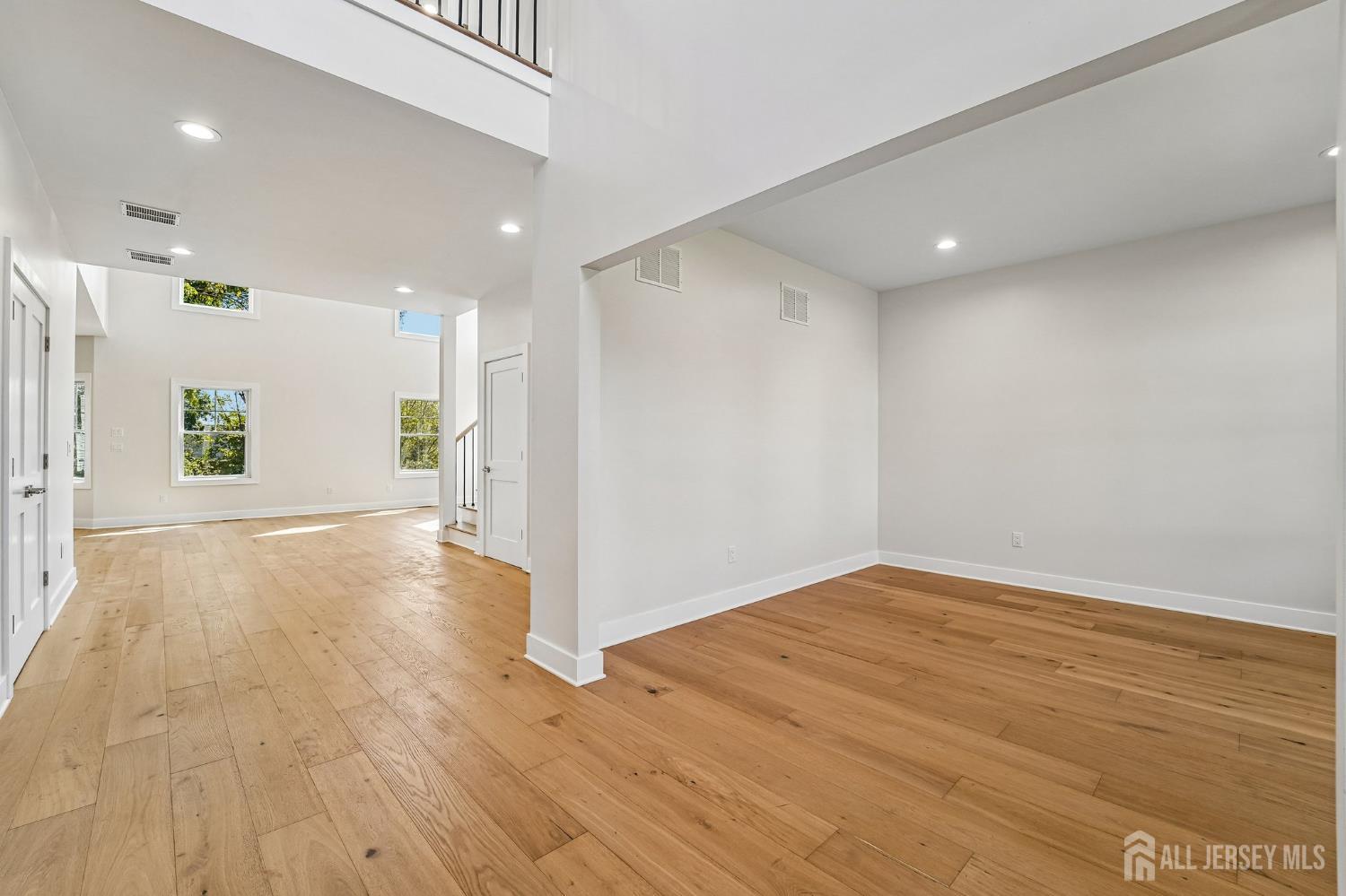 11 Scarlet Drive, Piscataway, NJ, 08854 image 11