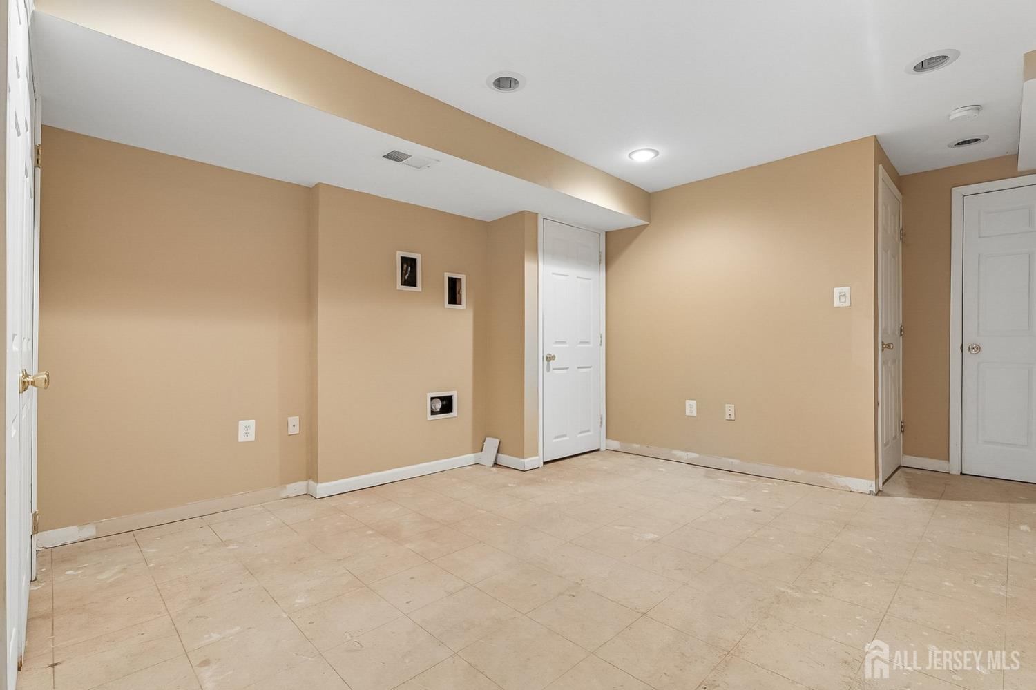 9 Brook Street, Franklin Twsp, NJ, 08873 image 31