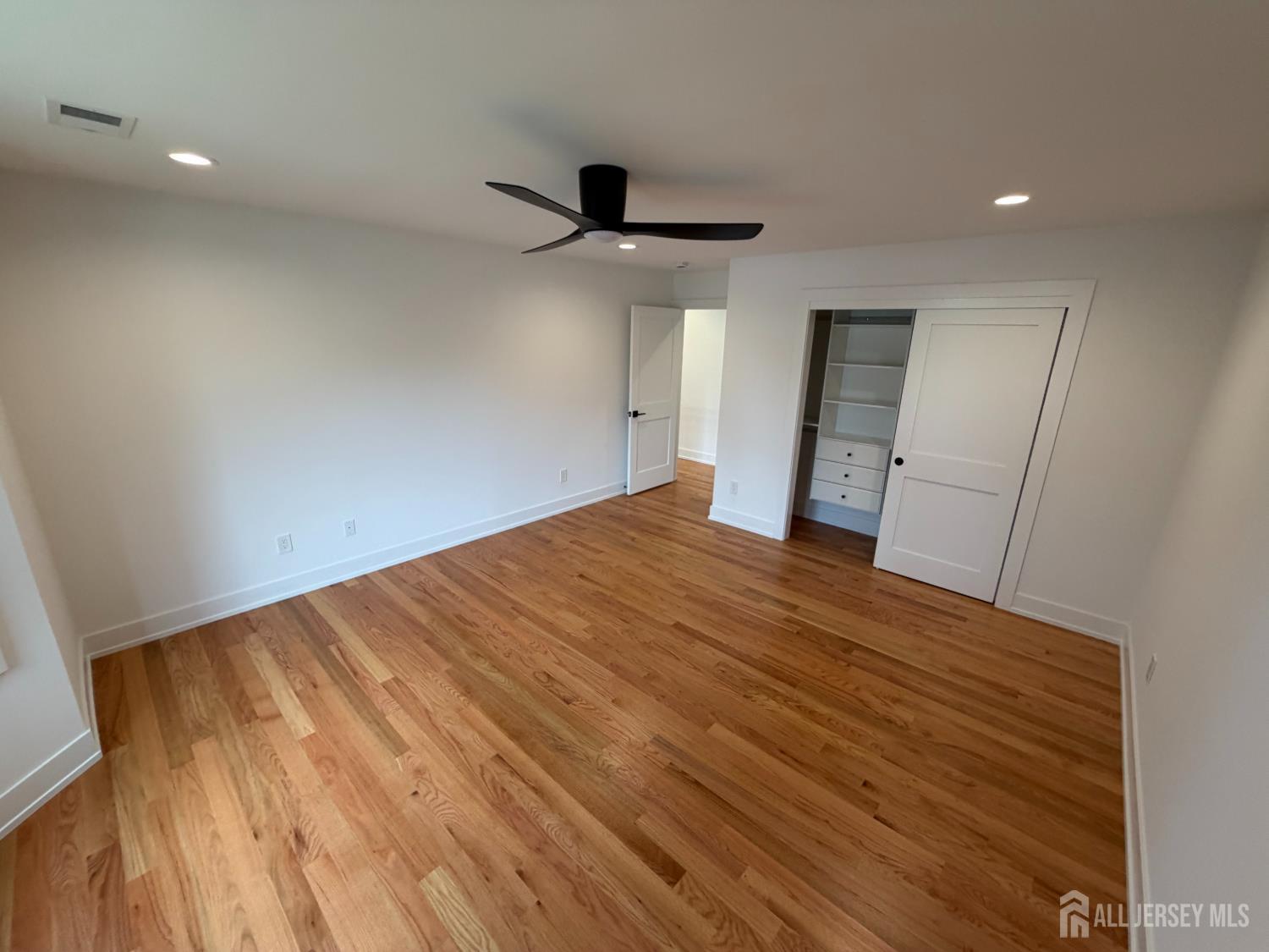 61 Vera Street, Piscataway, NJ, 08854 image 35