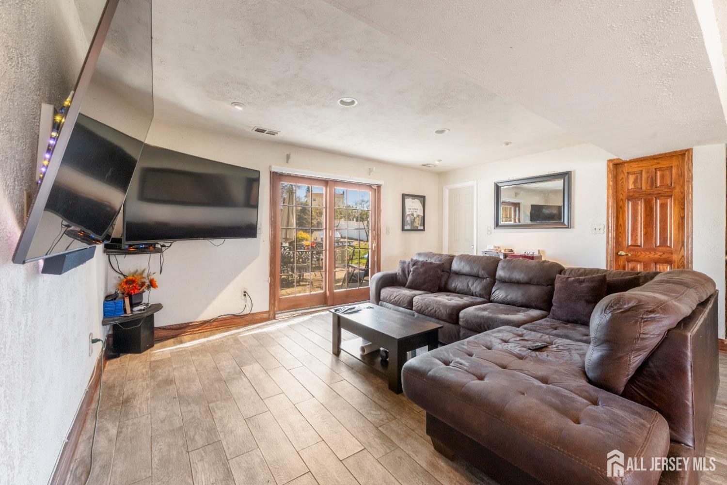 16 Wilmot Road, Sayreville, NJ, 08872 image 15