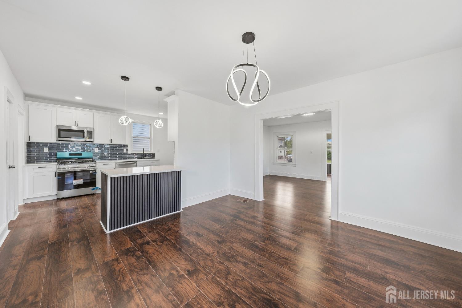 203 S washington Street, Dunellen, NJ, 08812 image 20