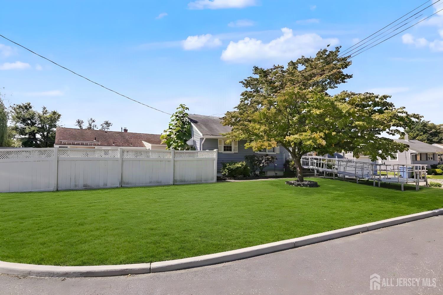 29 Joyce Place Image 5