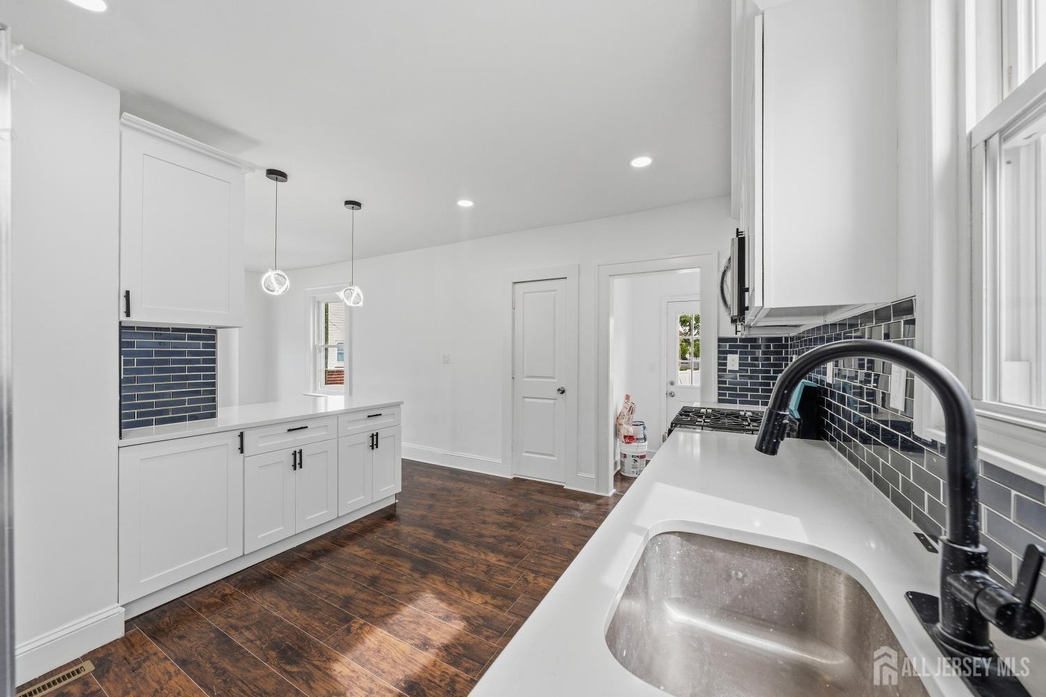 203 S washington Street, Dunellen, NJ, 08812 image 23