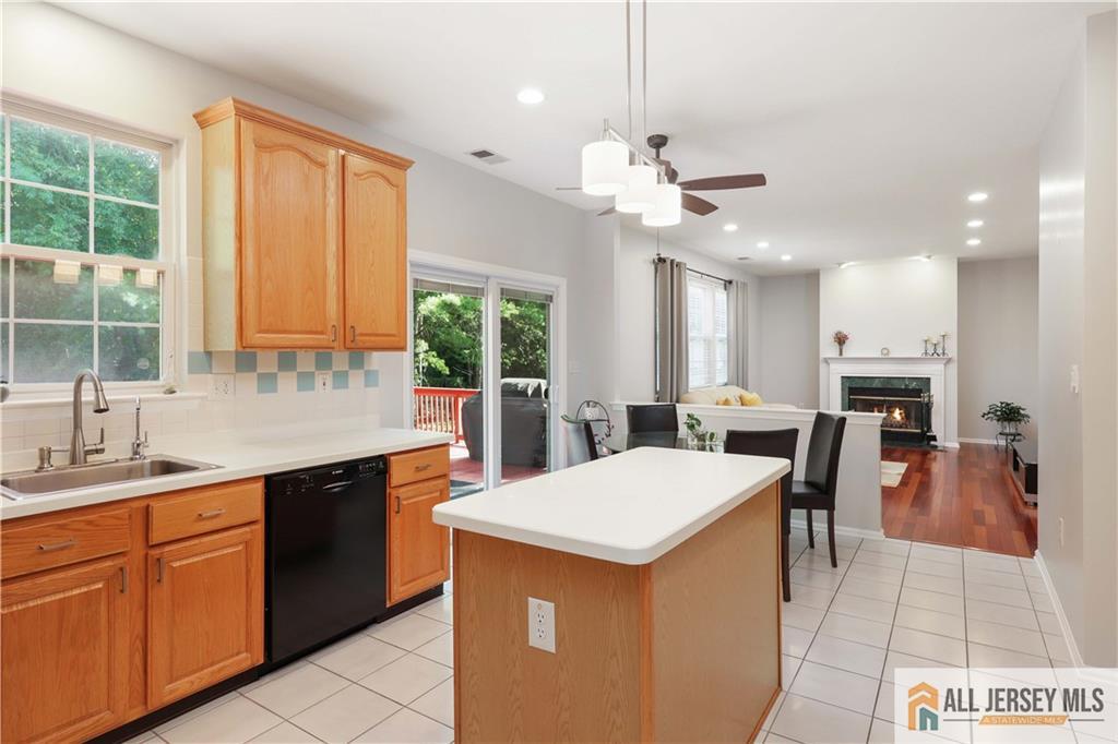 24 Hyde Park Drive, East Brunswick, NJ, 08816 image 8