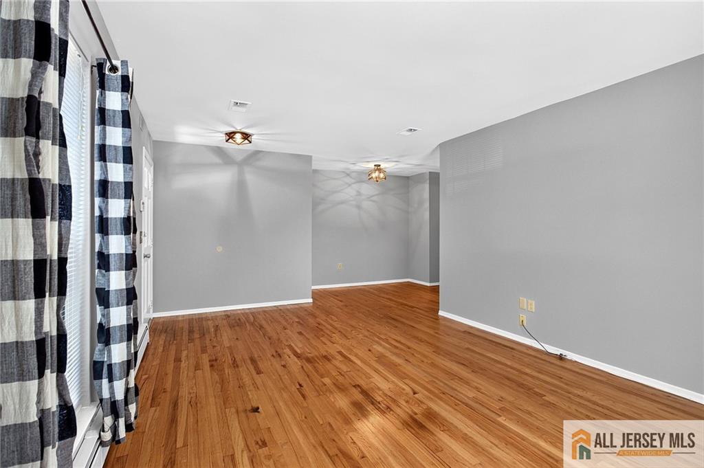 324 Gills Lane 2D Image 5