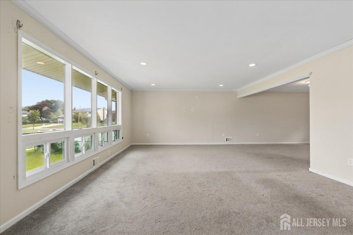 56 gramercy Drive, Piscataway, NJ, 08854 image 6