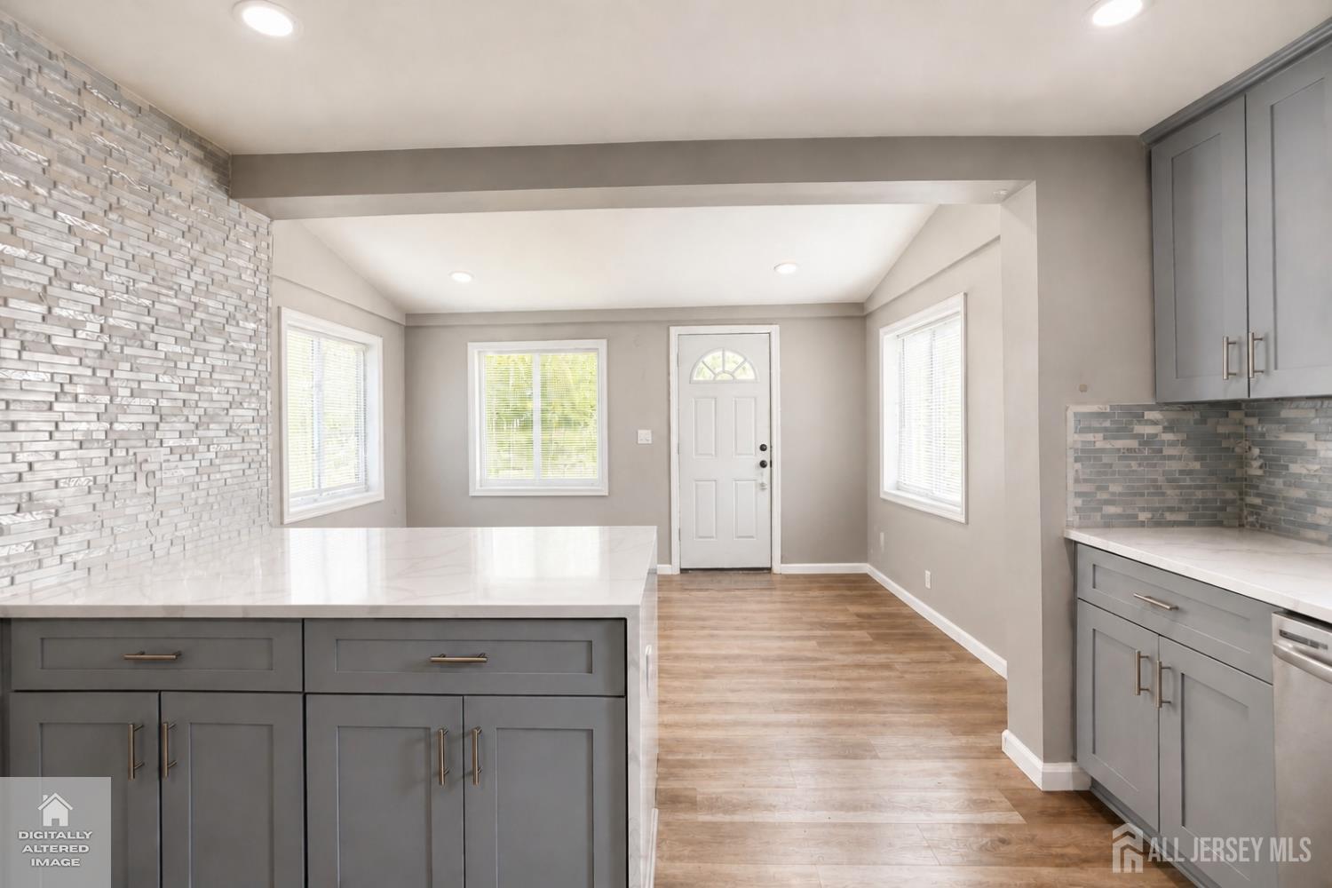 193 Old Road, Sewaren, NJ, 07077 image 18